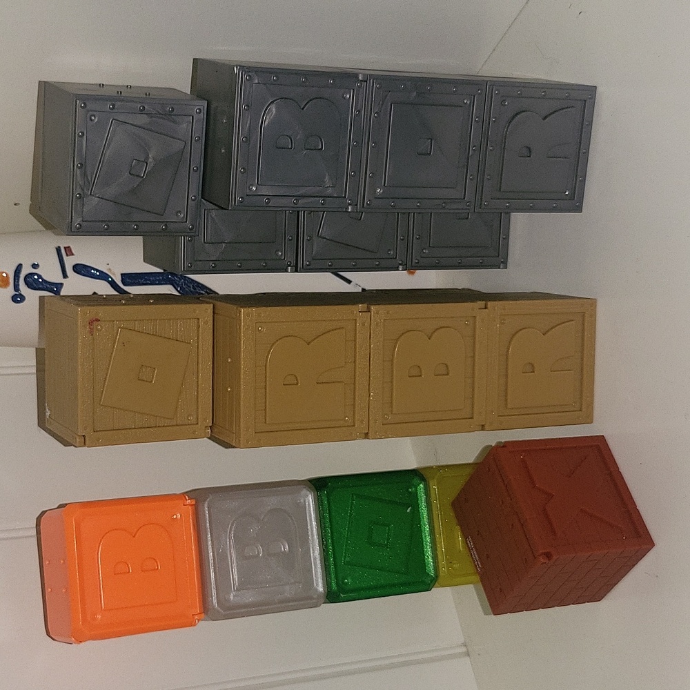 Roblox containers